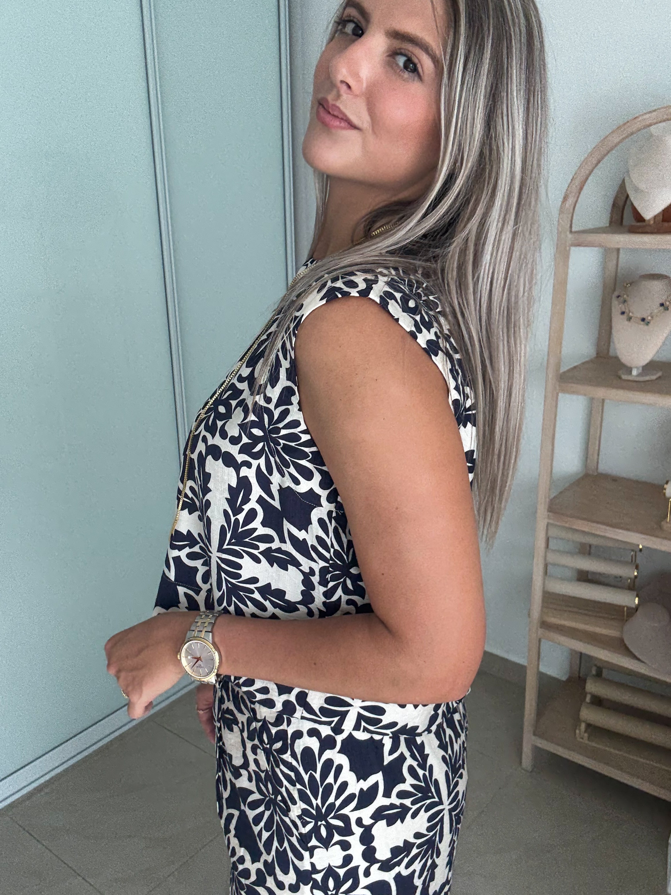 NAVY PRINT BLOUSE
