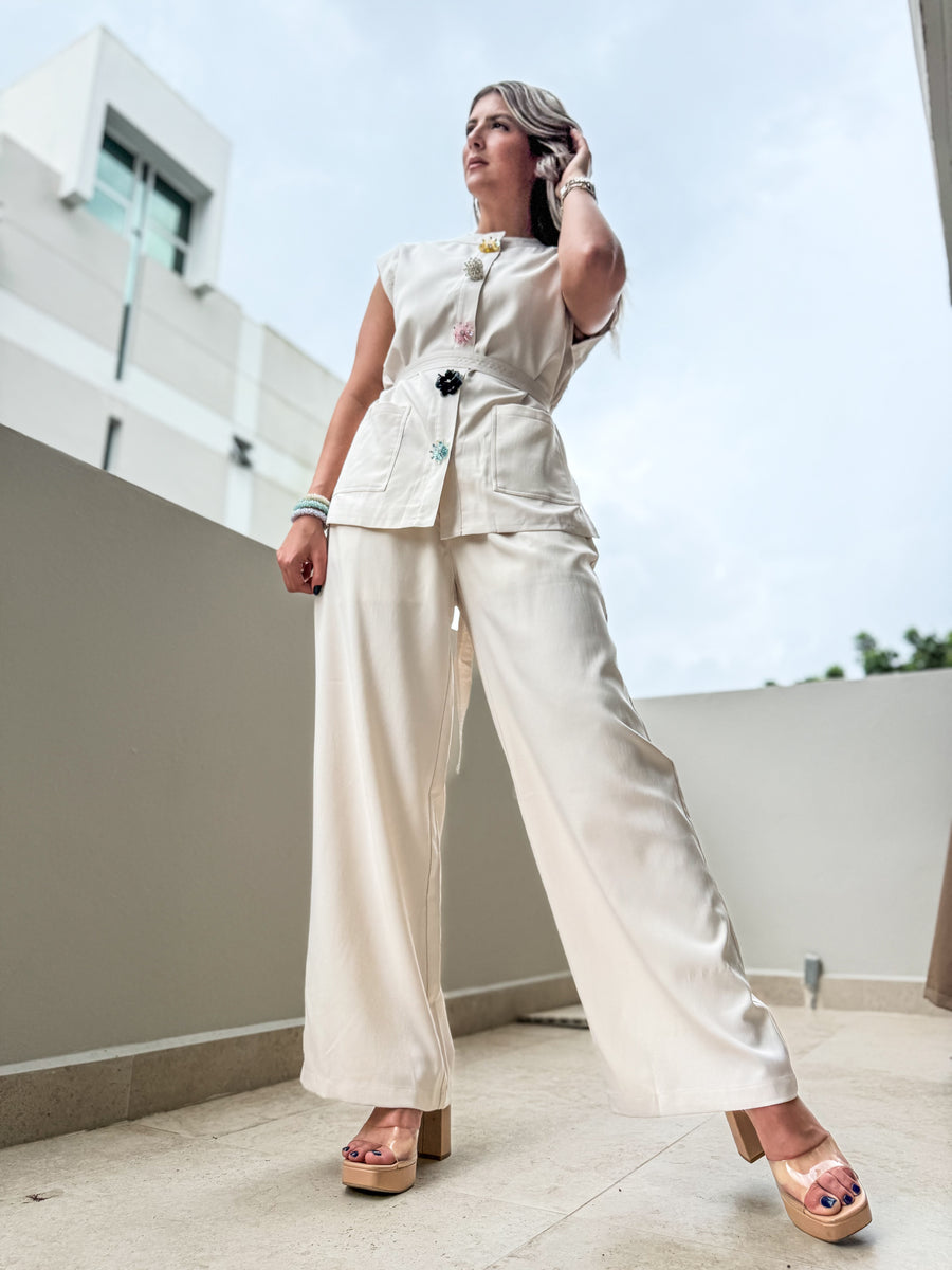 BEIGE FLOWER BUTTON TOP & PANT SET