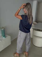 NAVY STRIPED BARREL JEANS