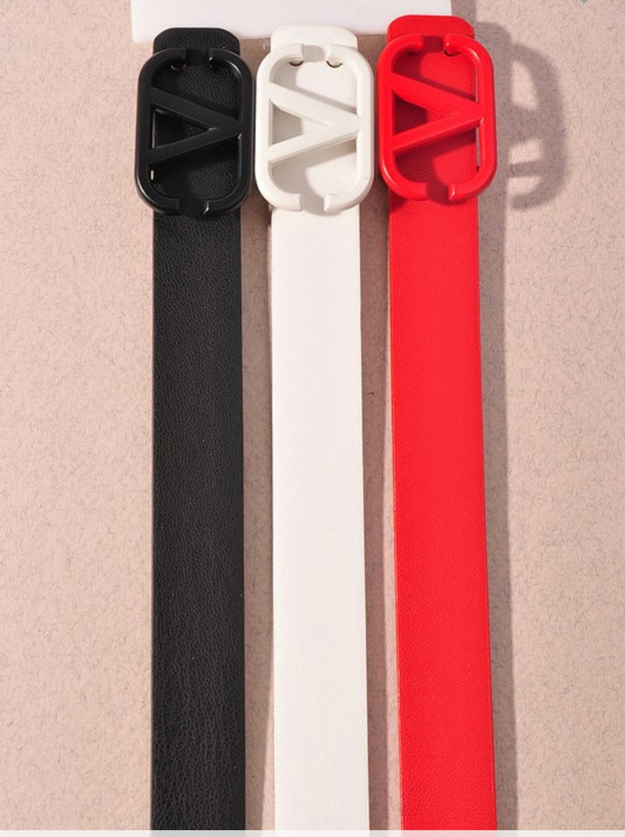 EXTRA THIN V-BUCKLE BELT