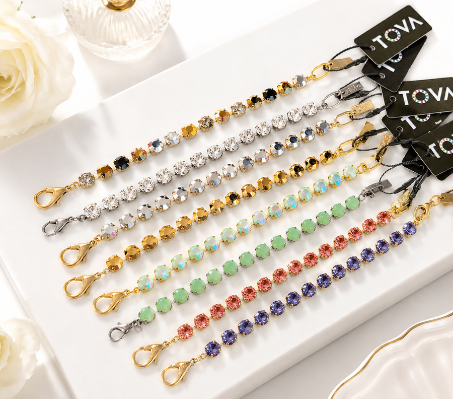 IZZY BRACELETS