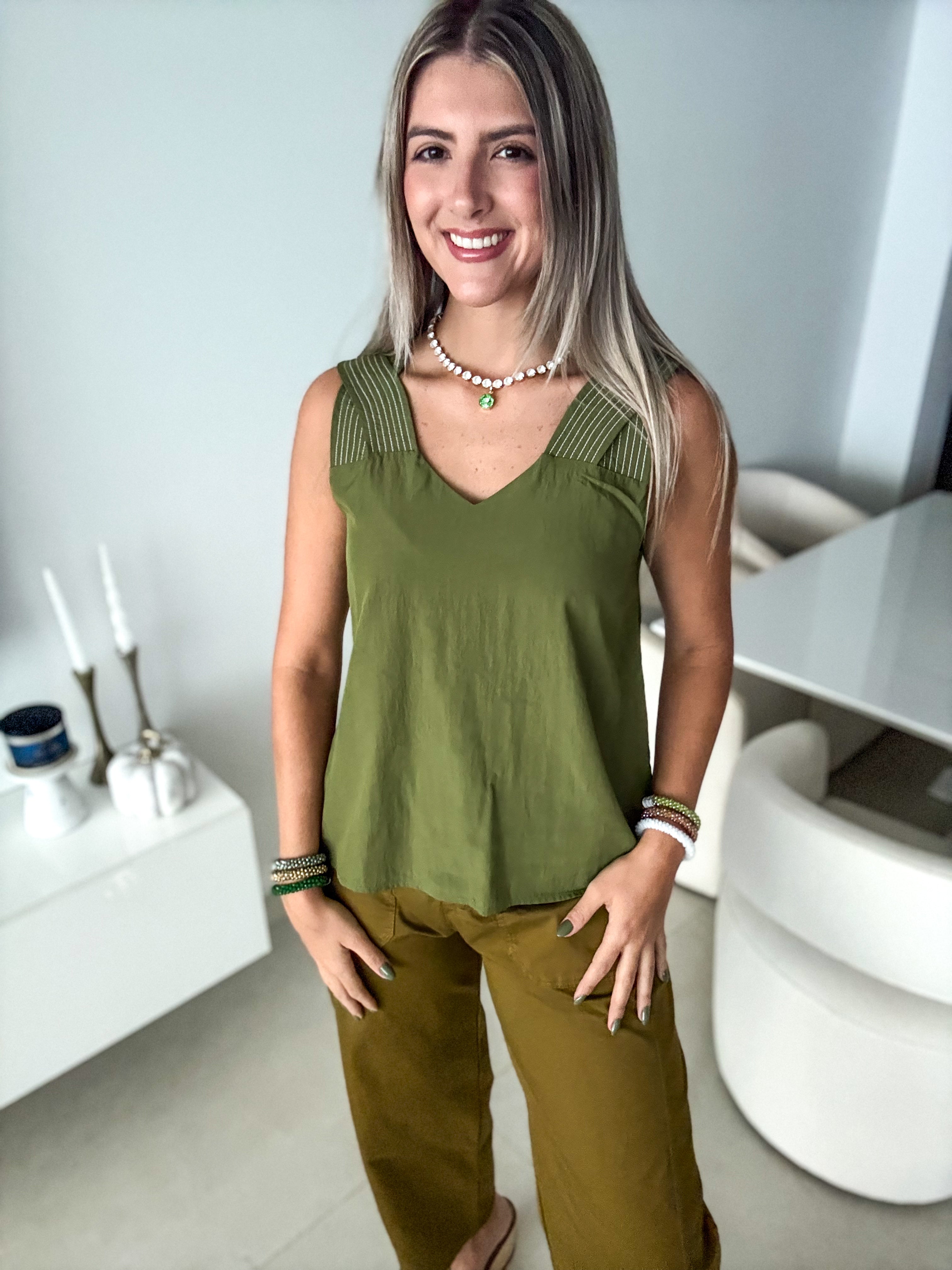GREEN STITCH DETAIL SLEEVELESS TOP