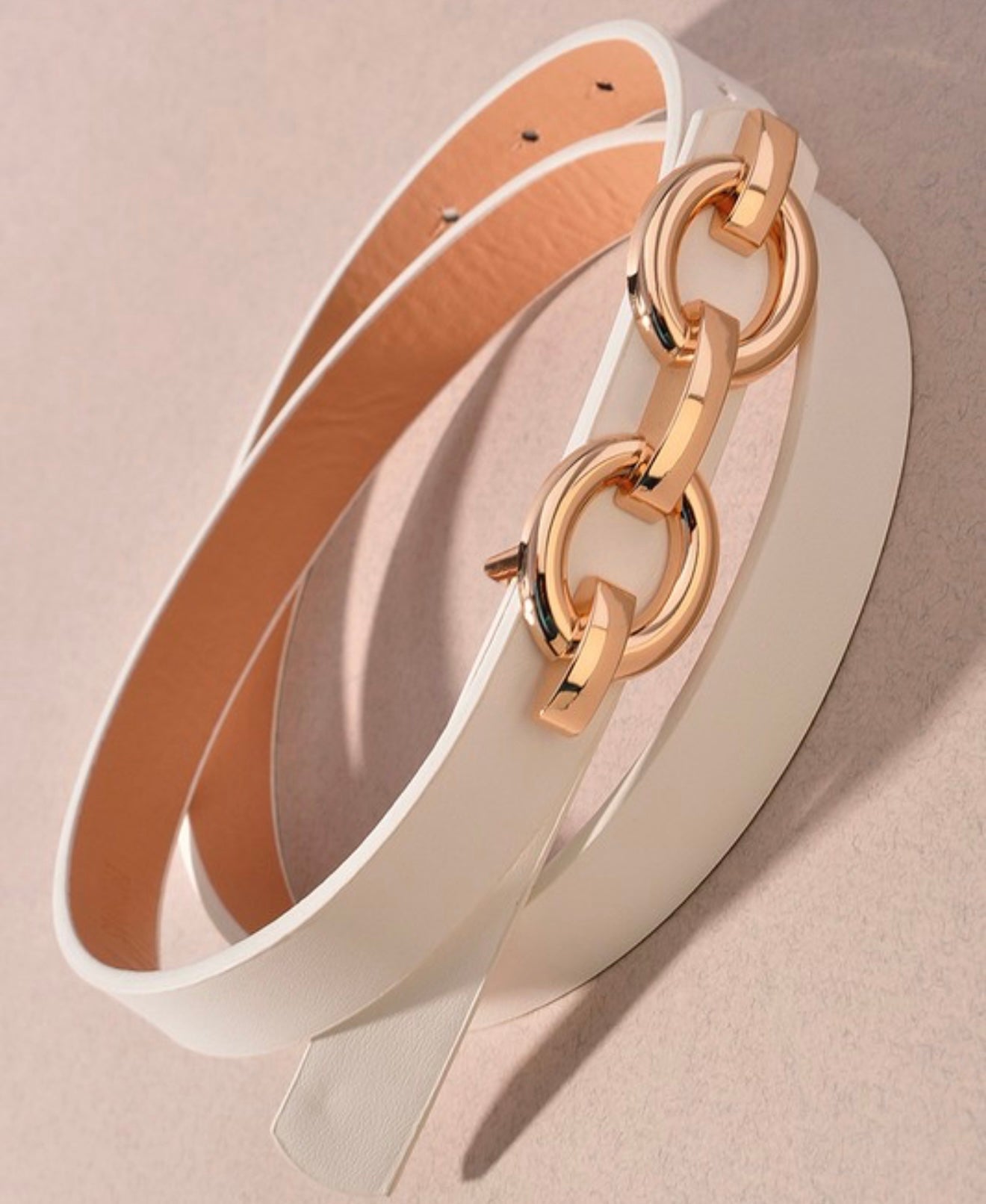 OVAL TWO CIRCLE LINK BELT