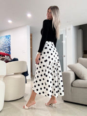 WHITE/BLACK POLKA DOT WRAP AROUND SKIRT