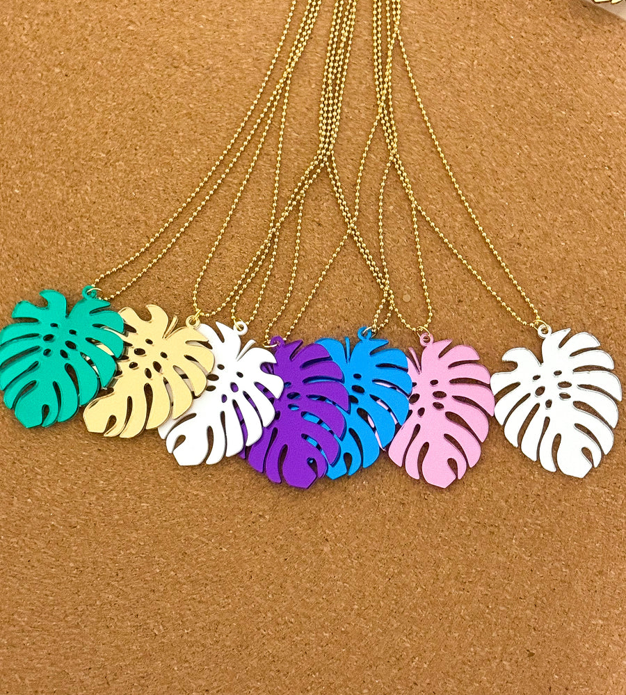 LEAF LONG NECKLACE