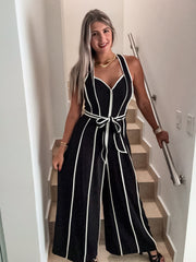 BLACK/WHITE HALTER JUMPSUIT