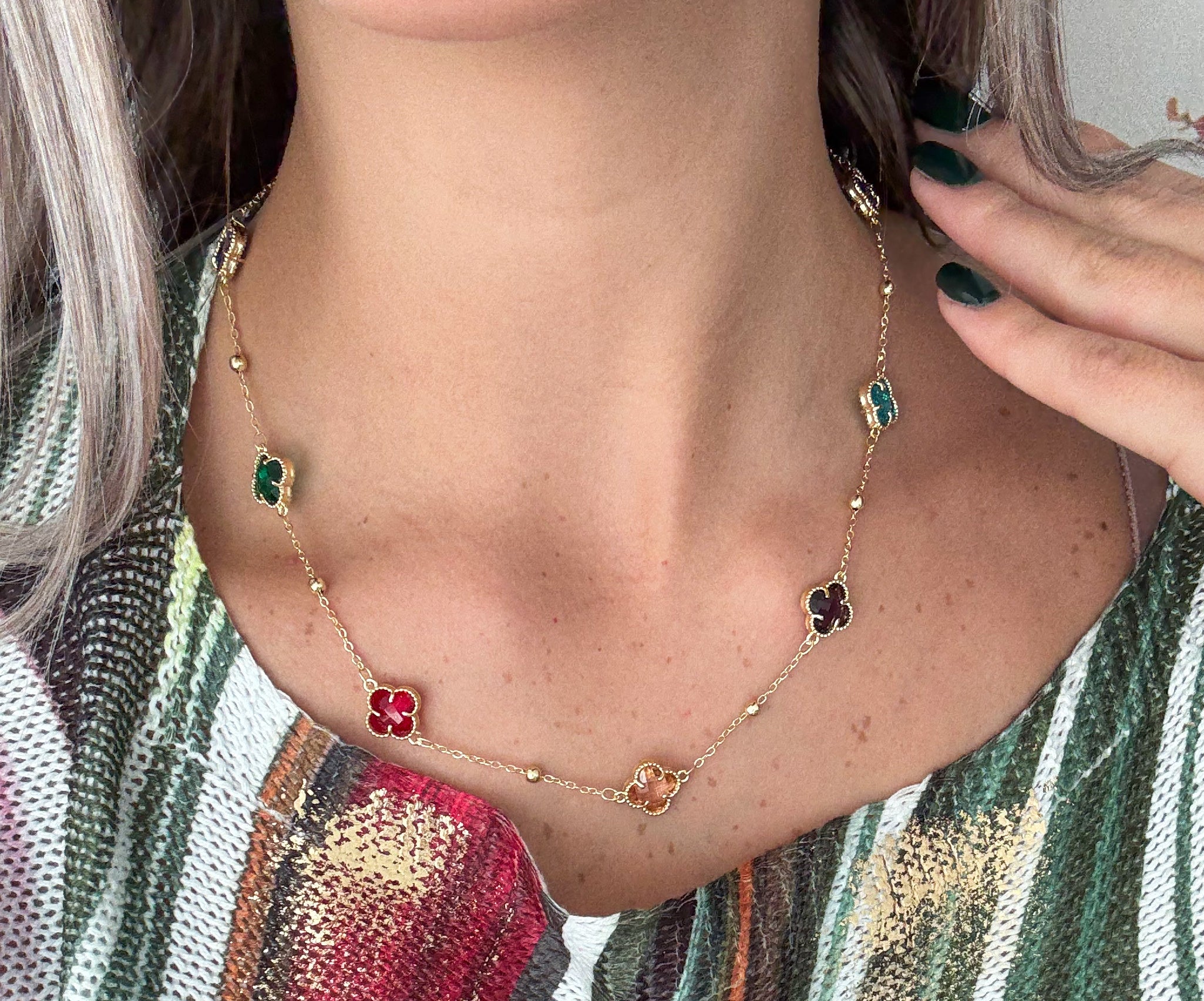 CLOVER MULTICOLOR NECKLACE
