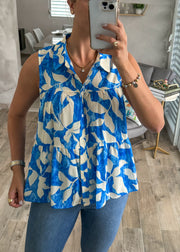 BLUE PRINTED SLEEVELESS BLOUSE