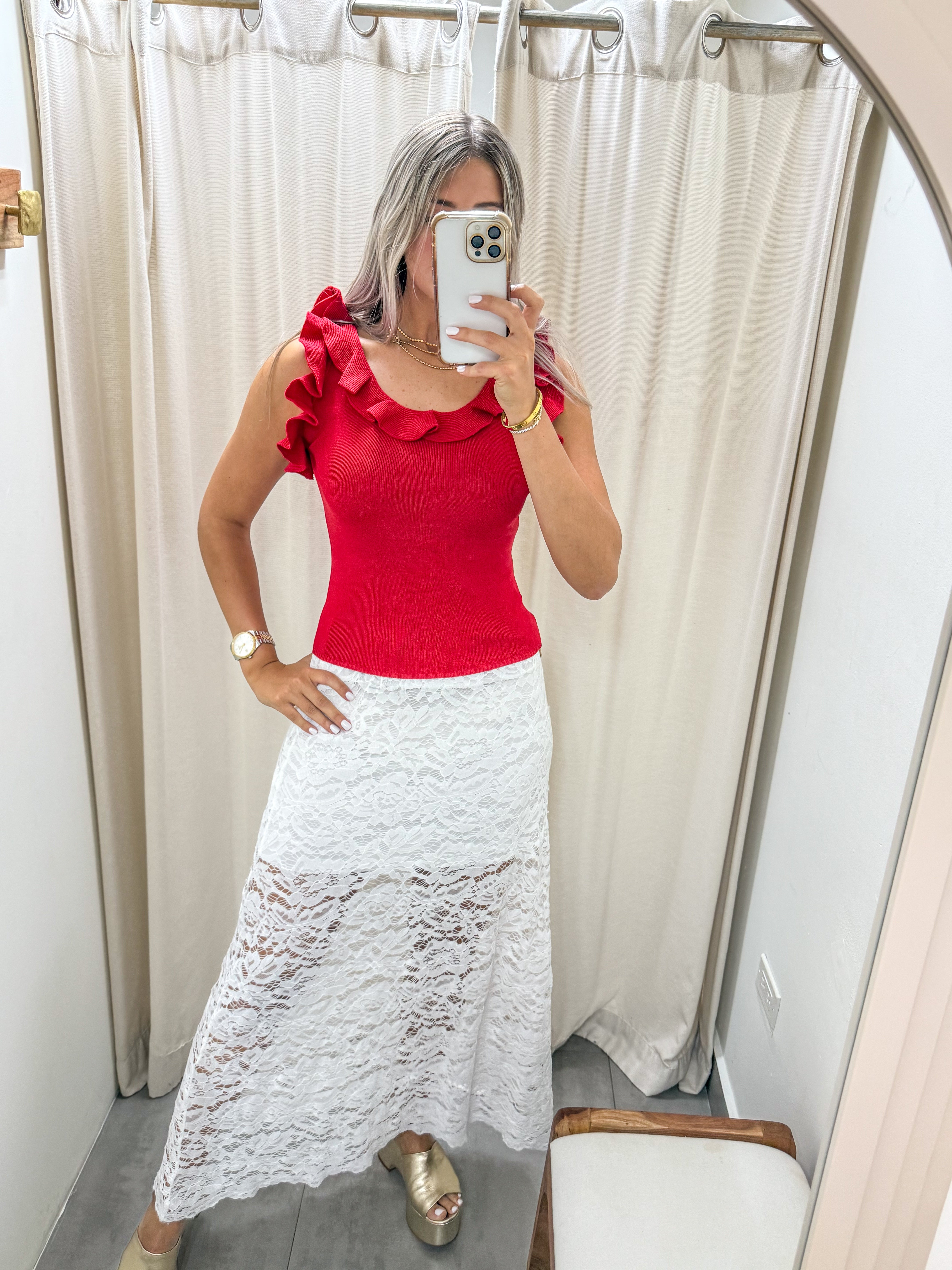 RUFFLE RIBBED KNIT SLEEVELESS BLOUSE