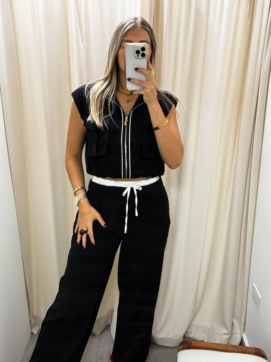 BLACK CONTRAST BAND WIDE LEG PANTS
