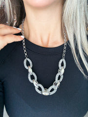 SILVER WIRE CONTRAST CHAIN NECKLACE