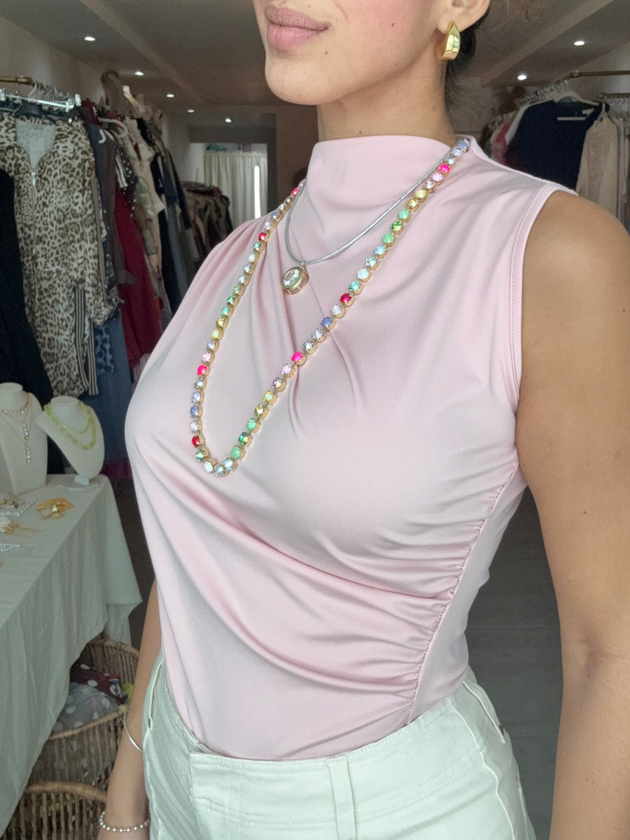 SLEEVELESS STRETCHY BLOUSE