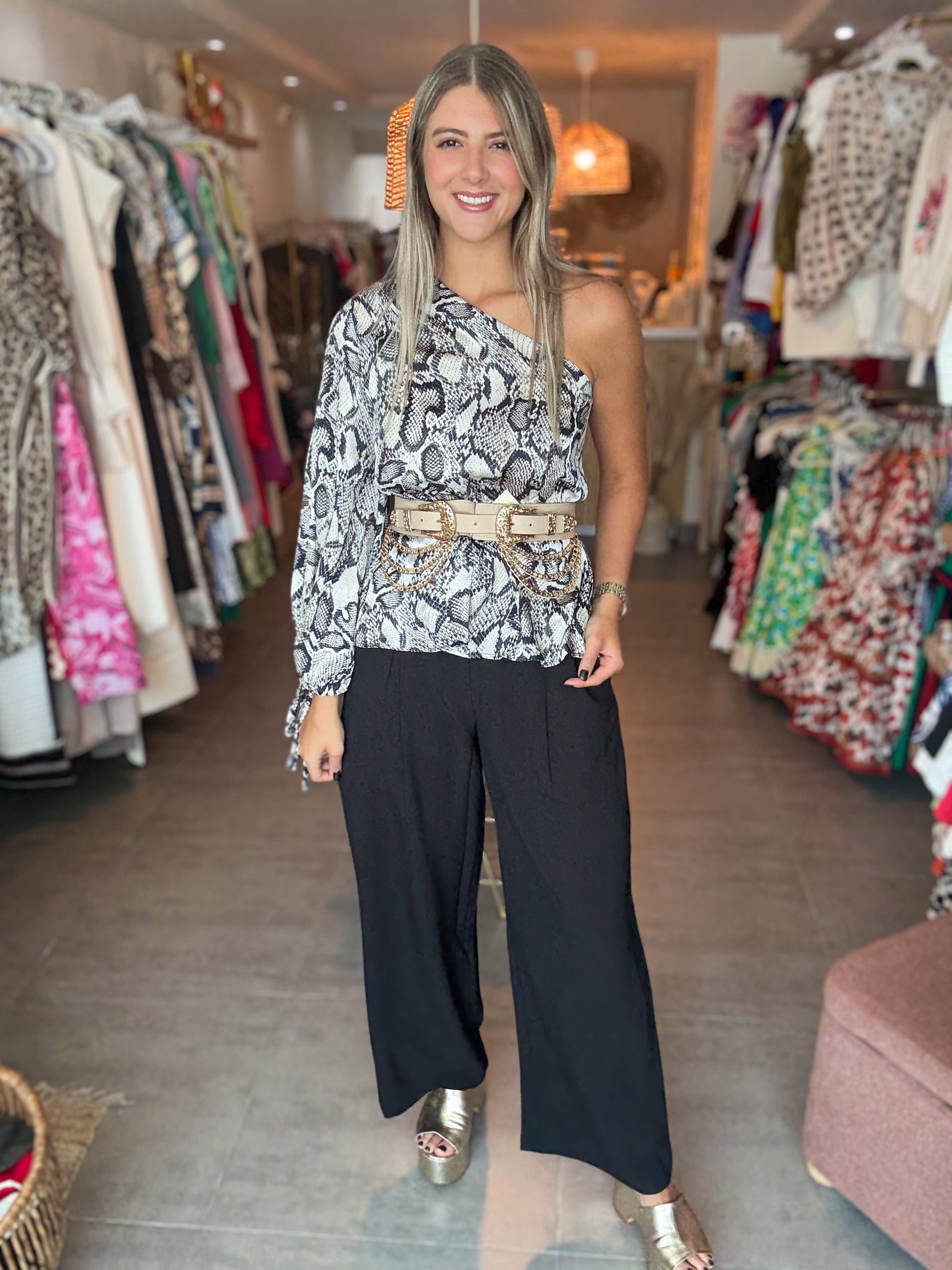 ONE SHOULDER SNAKE PRINT BLOUSE