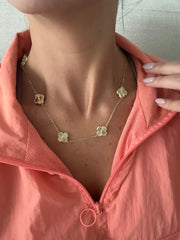 GOLD CLOVER NECKLACE