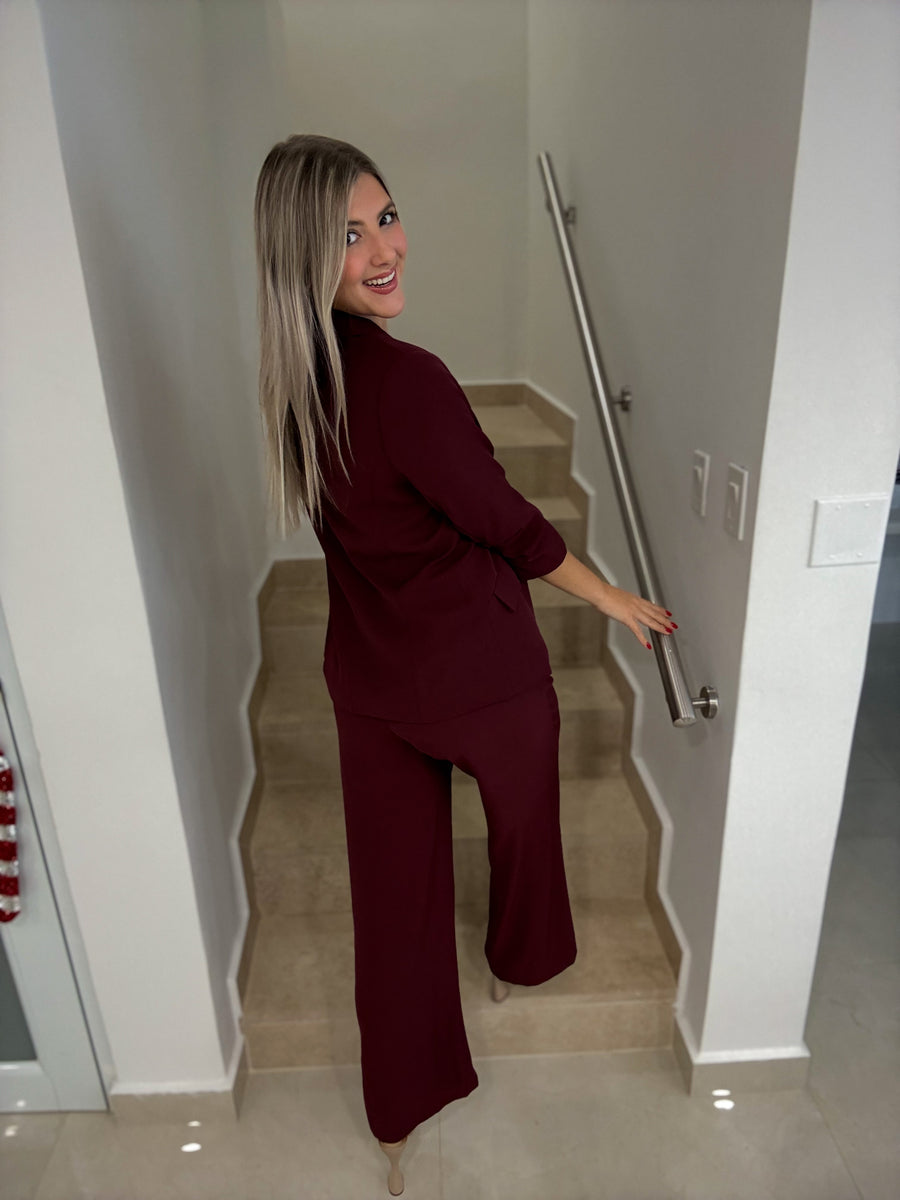 BURGUNDY BLAZER