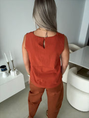 BRICK STITCH DETAIL SLEEVELESS TOP