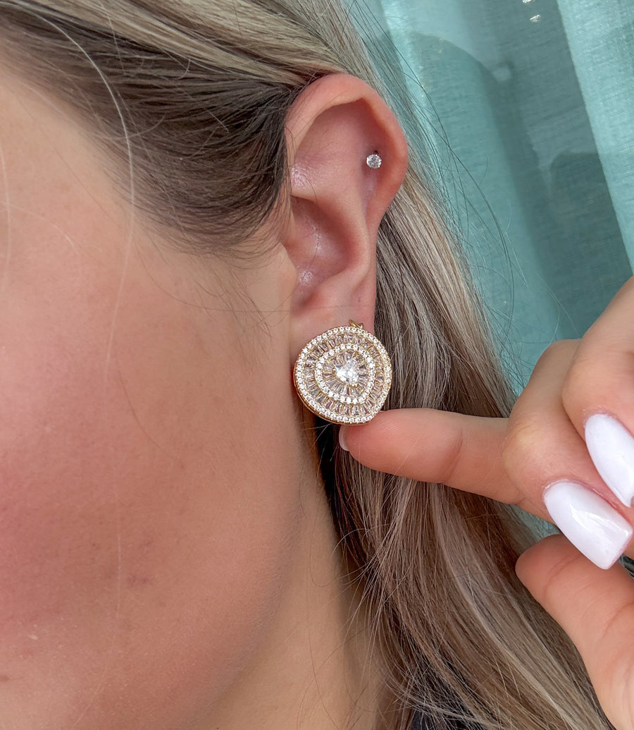 GLAM STATEMENT STUD EARRINGS