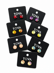 BASIC STUD EARRINGS