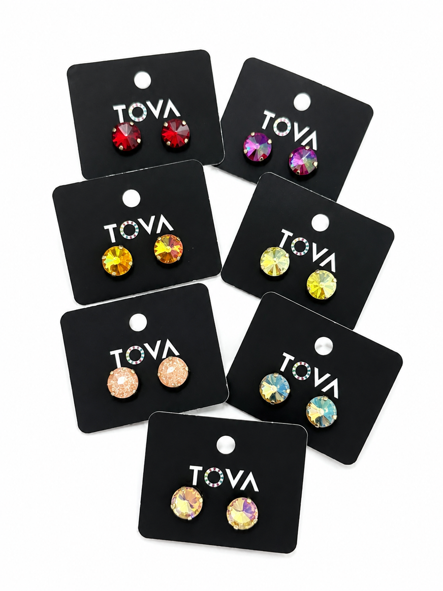 BASIC STUD EARRINGS