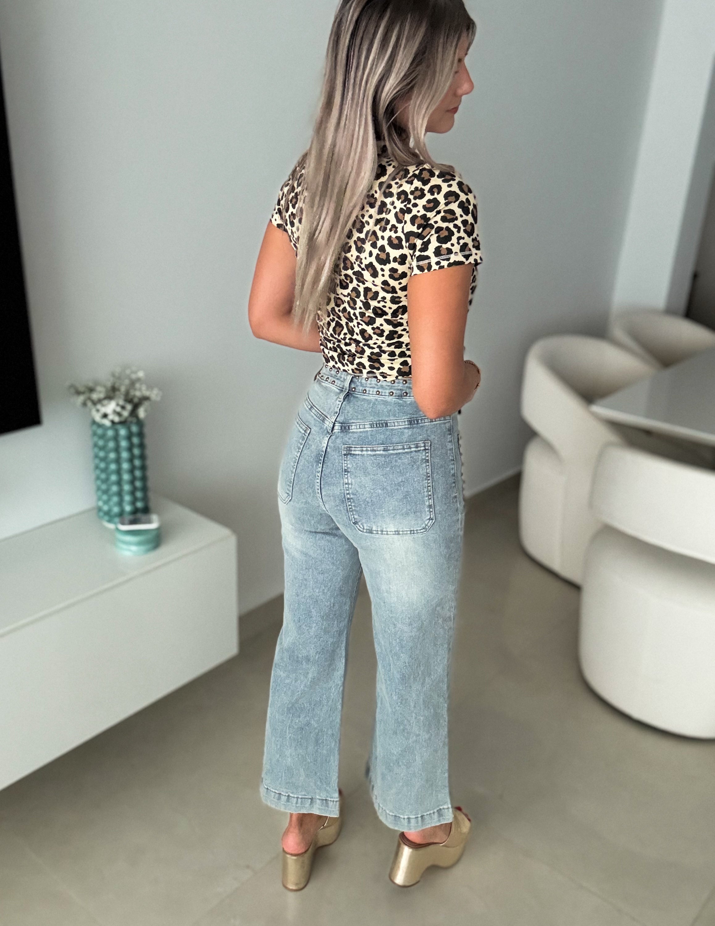 STUDDED STRETCHY JEANS