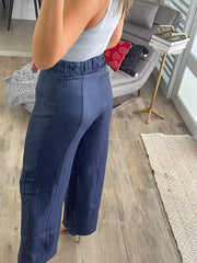 NAVY HIGH WAISTED SATIN LONG PANTS