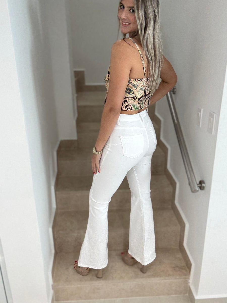 WHITE SLIM STRETCHY FLARE JEANS