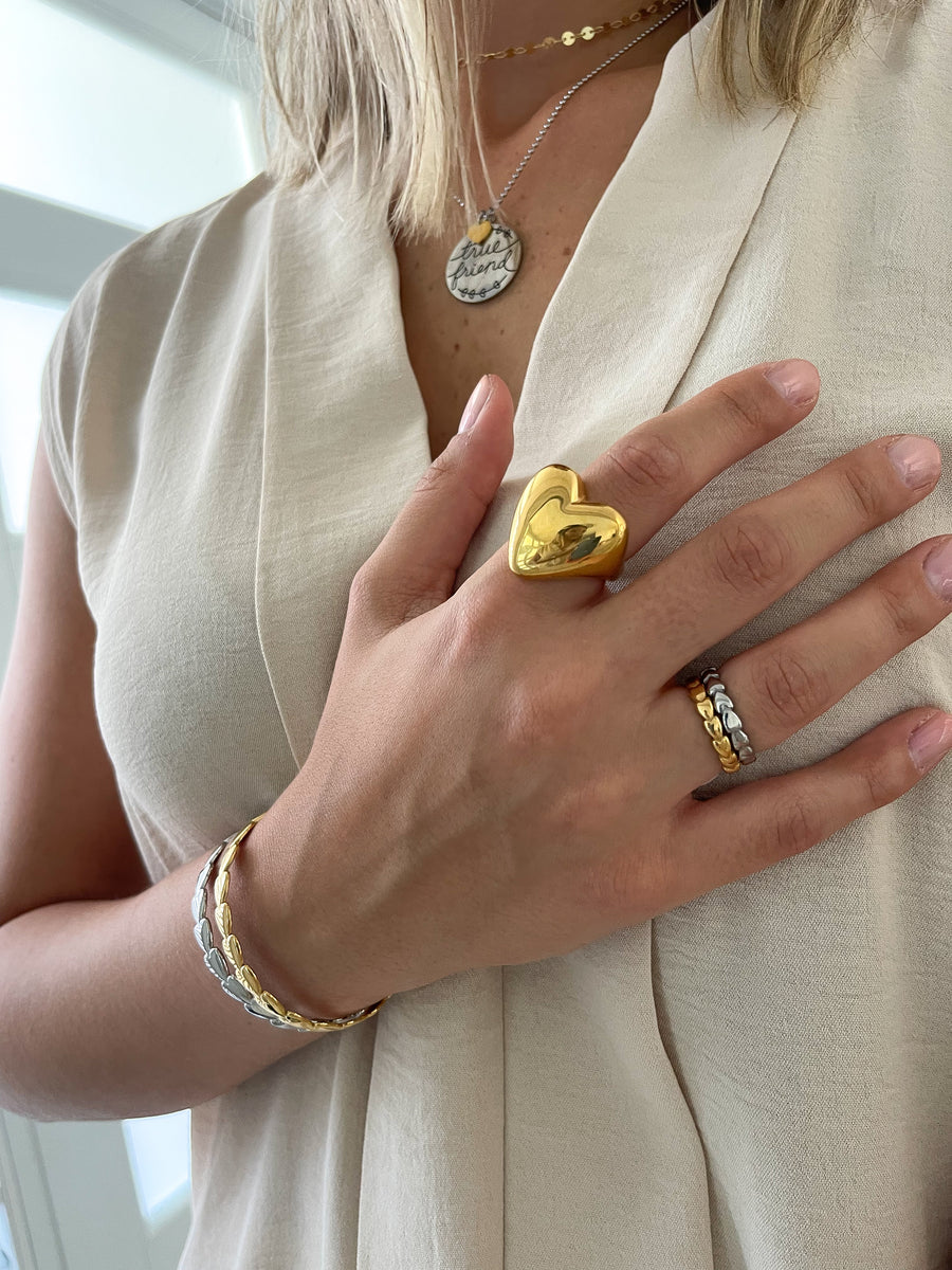 GOLD BOLD HEART RING