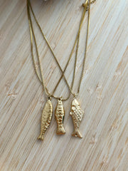 GOLD FISH NECKLACE