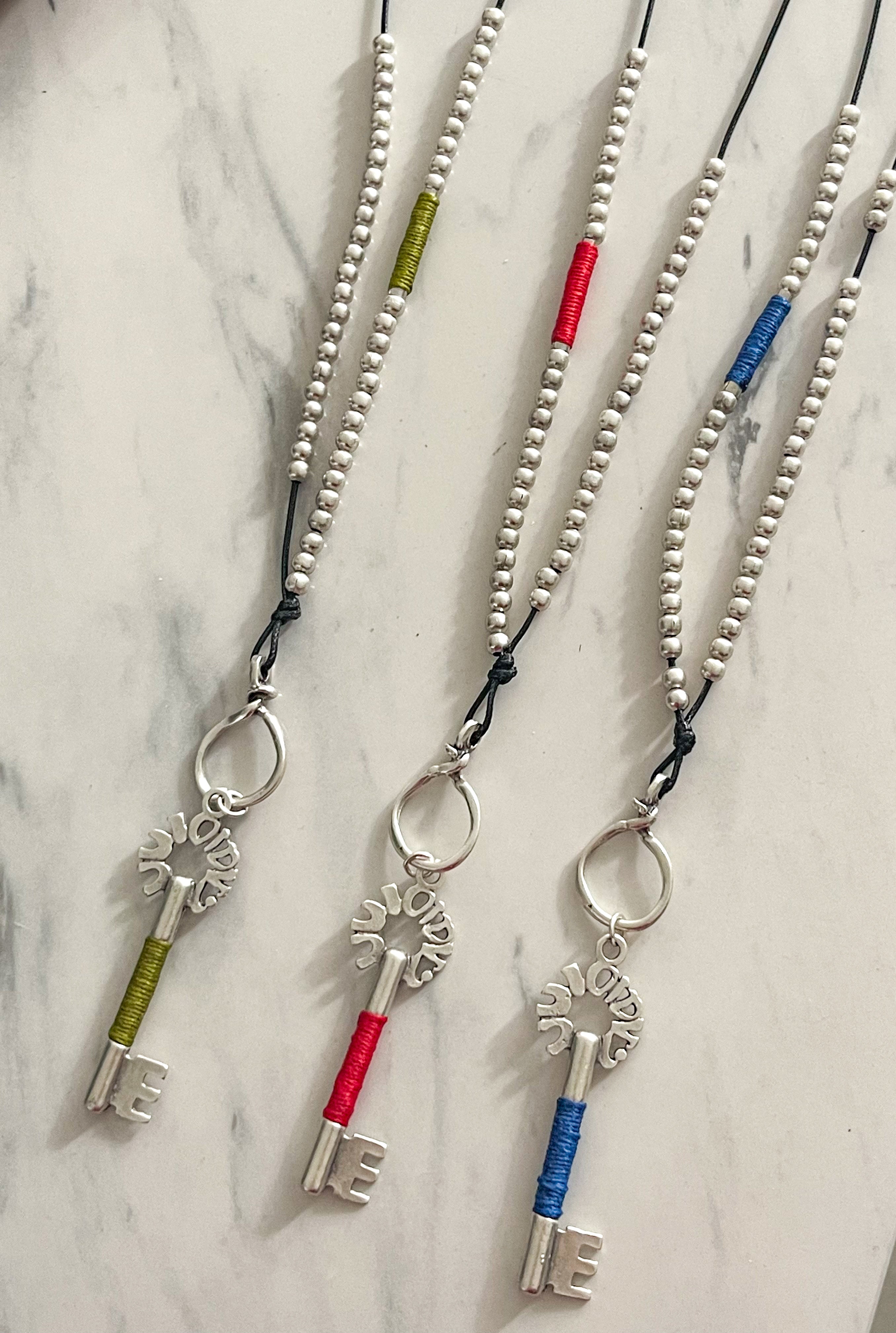 KEY LONG NECKLACE