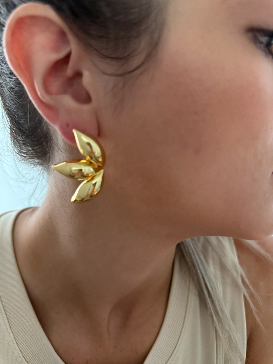 LEAF METAL EARRINGS
