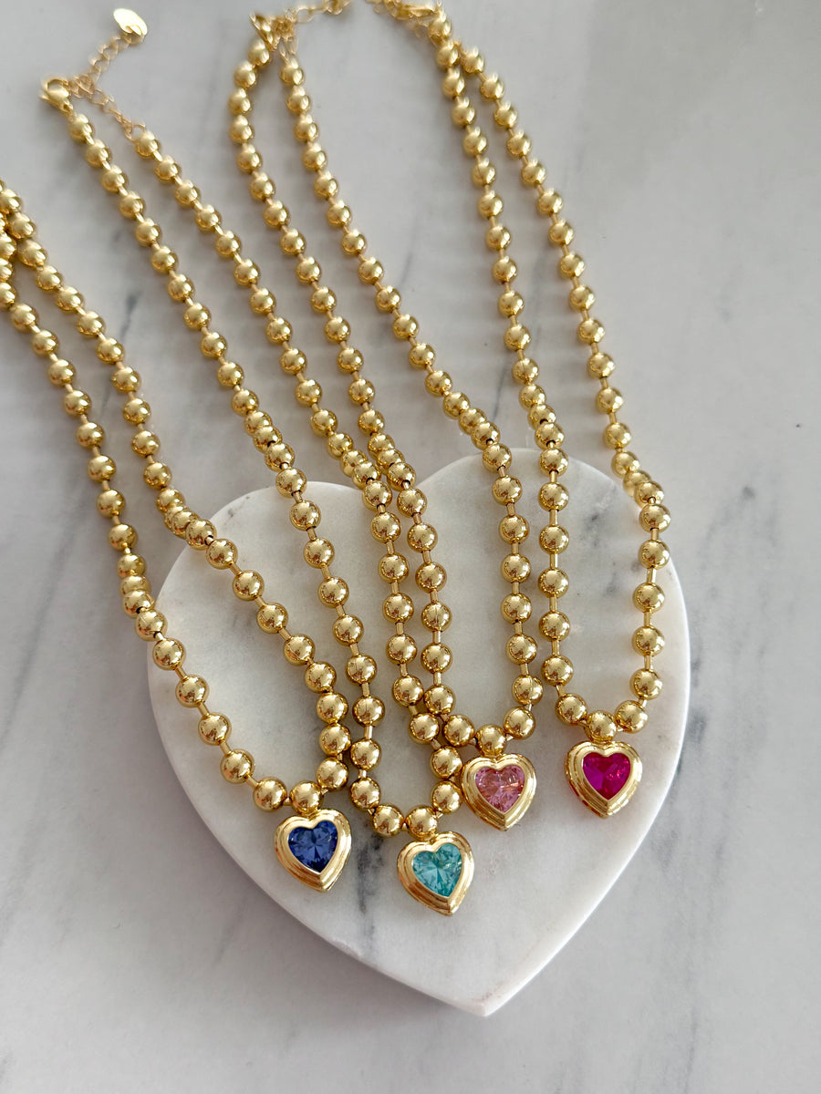 HEARTY GEM NECKLACE