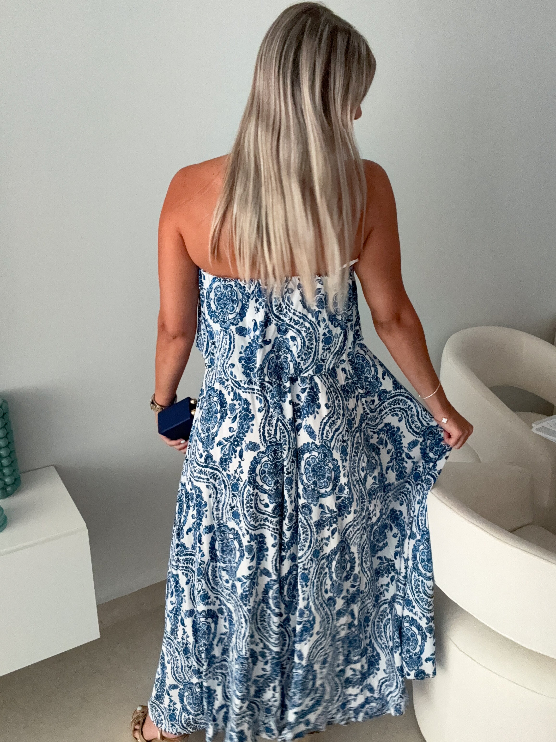BLUE PRINTED STRAPLESS MAXI DRESS
