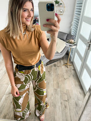 CARAMEL MOCK NECK BLOUSE