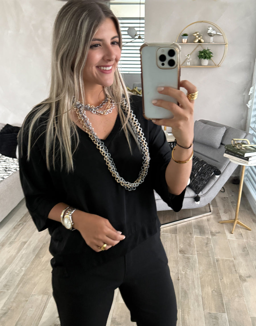 BLACK 3/4 SLEEVES V-NECK SILKY BLOUSE