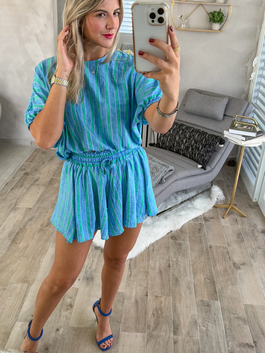 BLUE/GREEN TOP & SHORTS SET