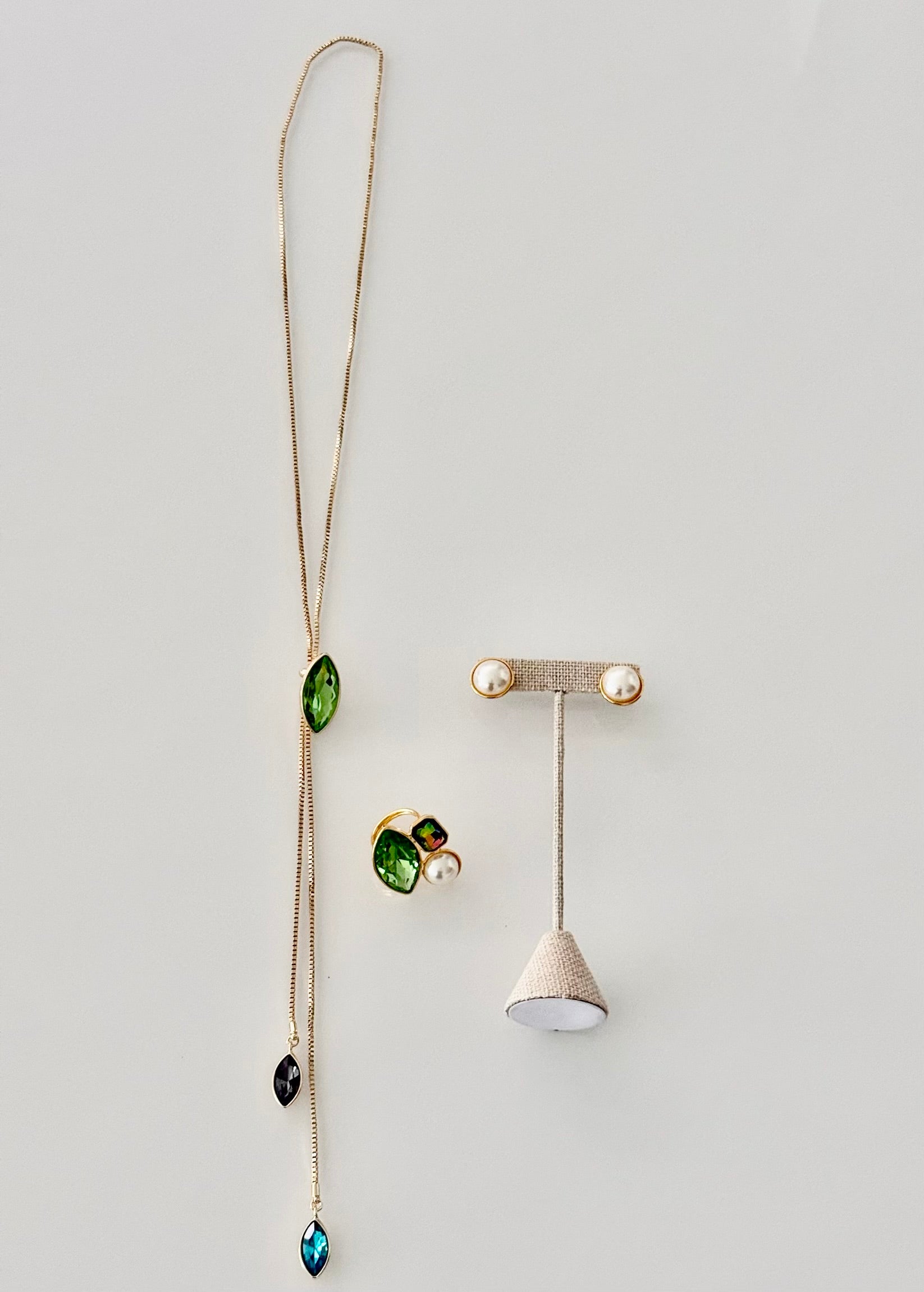 LONG GEM LARIAT NECKLACE SET IN MULTICOLOR 2