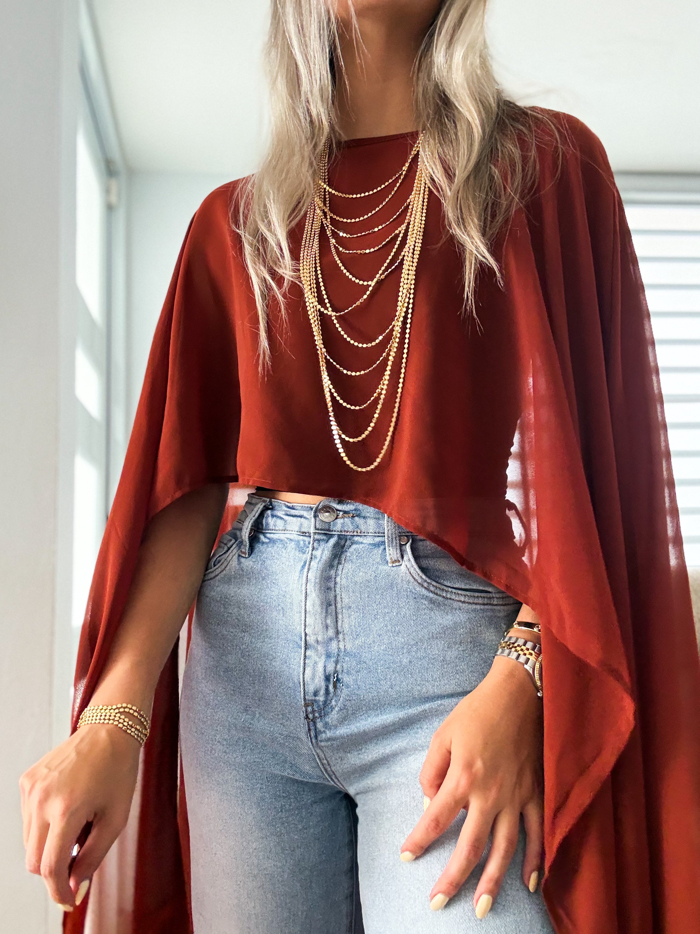 CAPE TOP