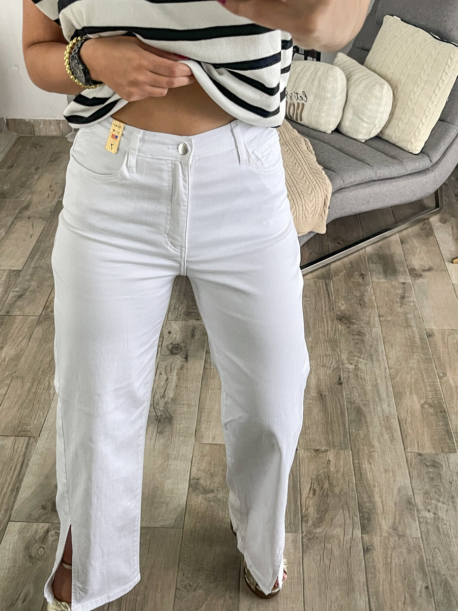 WHITE SLIT FLARE JEAN