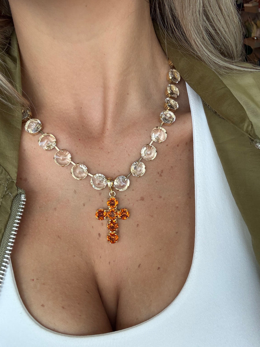 THE SOFIA NECKLACE IN CLEAR