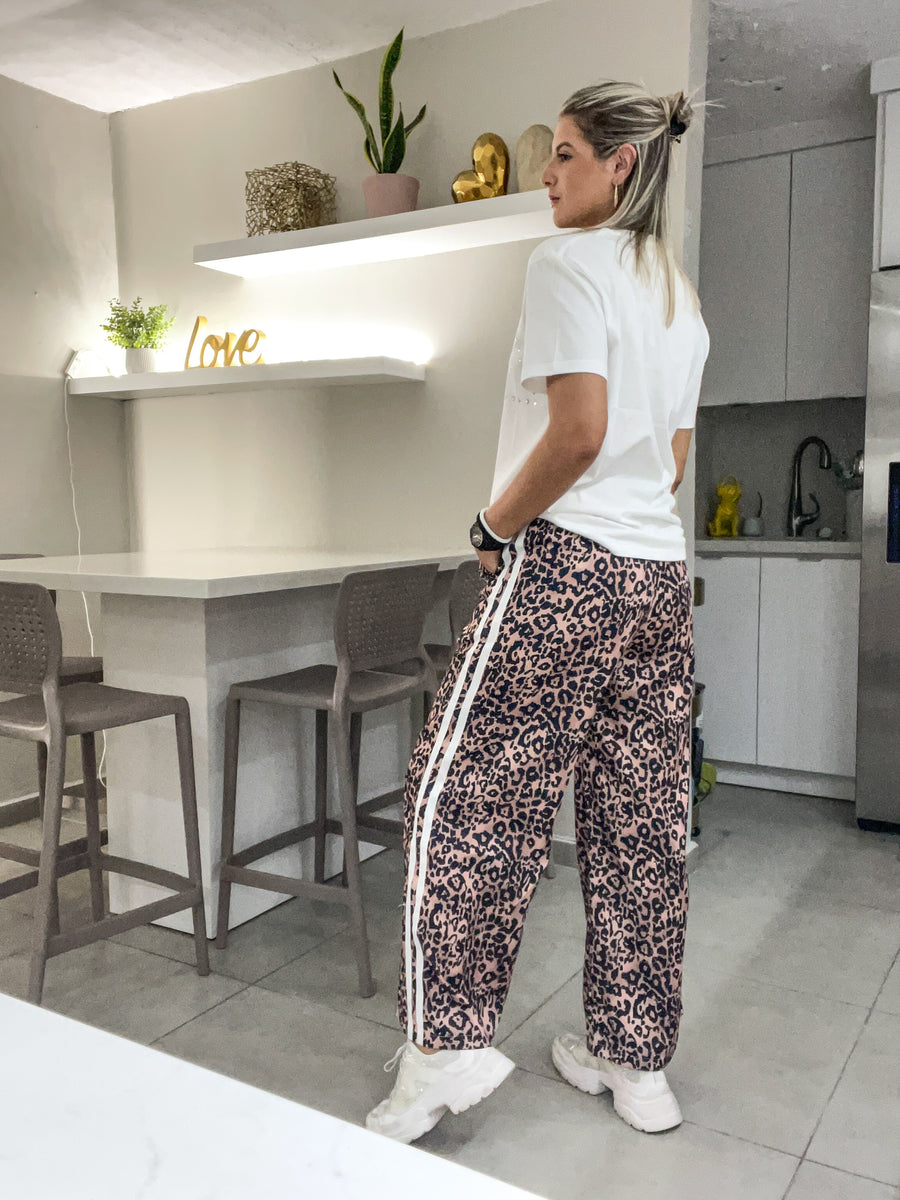LEOPARD SIDE TRACK LINES WIDE LEGGED PANTS