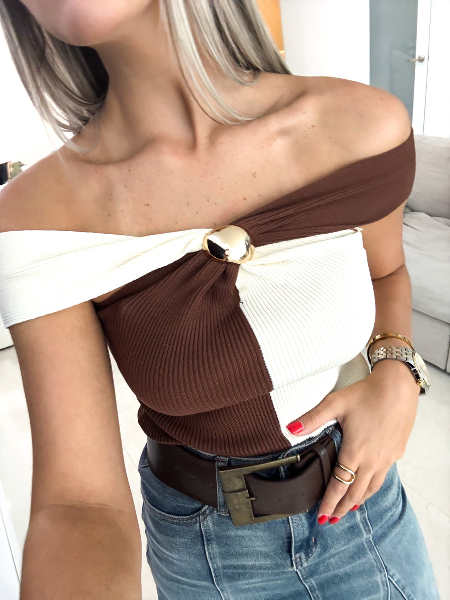 COLORBLOCK GOLD DETAIL KNITTED BLOUSES