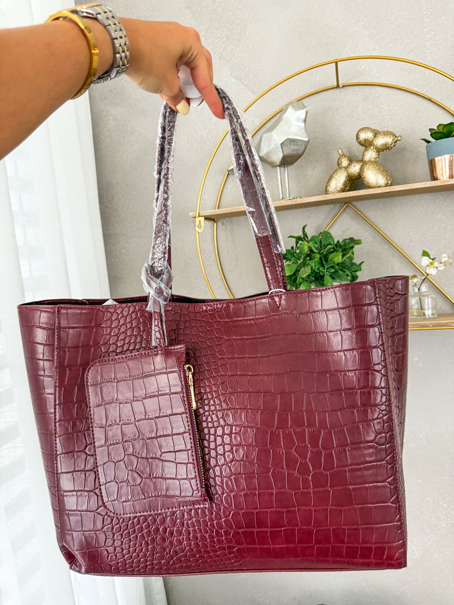 VEGAN LEATHER TOTE BAGS