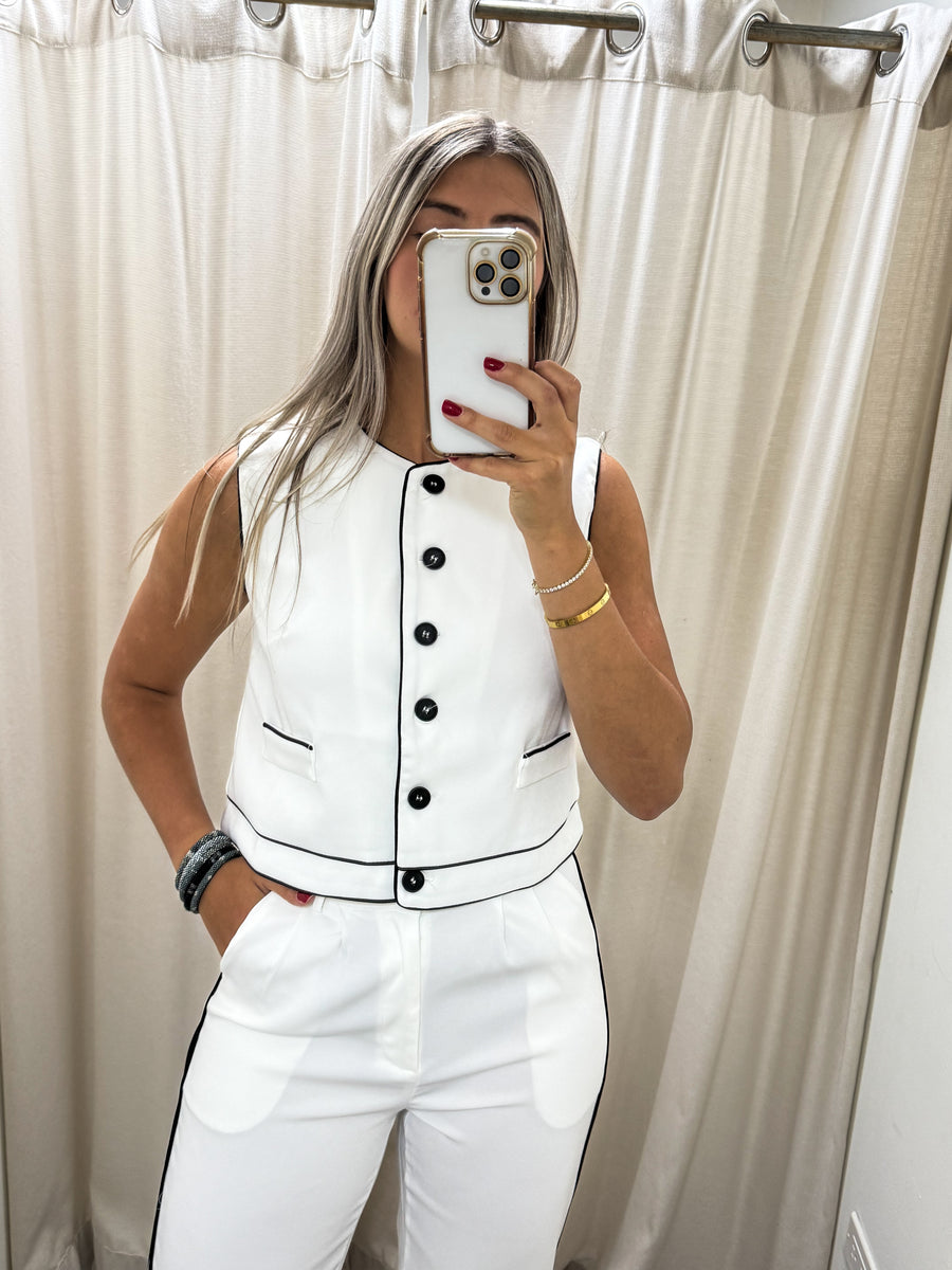 WHITE/BLACK CONTRAST VEST & PANTS SET