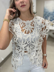 *PRE-ORDERS ARE FINAL SALE* IVORY RHINESTONES/PEARL EMBROIDED BLOUSE