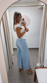 WHITE FLOWER DETAILED JEANS