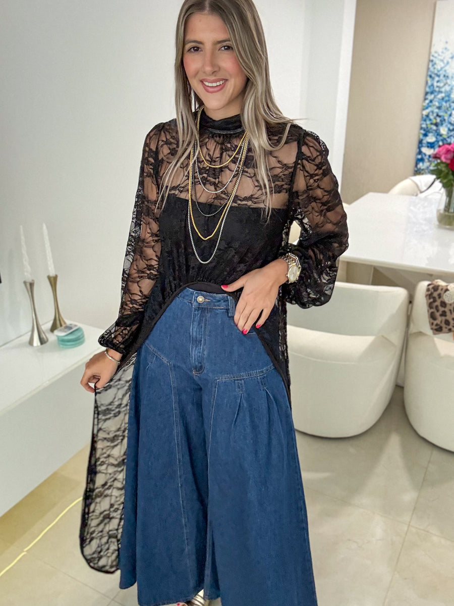 BLACK STRETCHY LACE HIGH LOW TOP