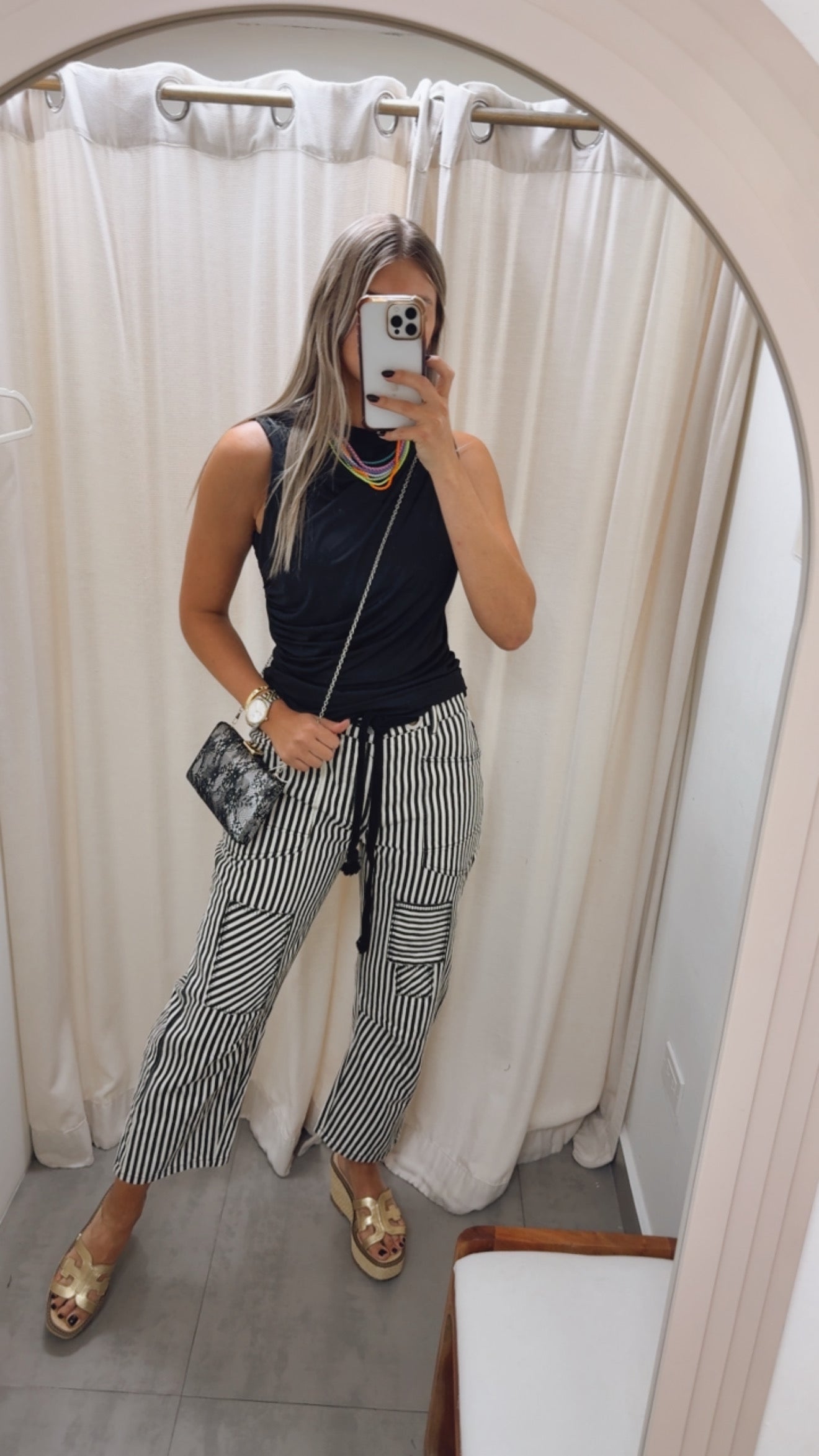 BLACK STRIPED BARREL PANTS
