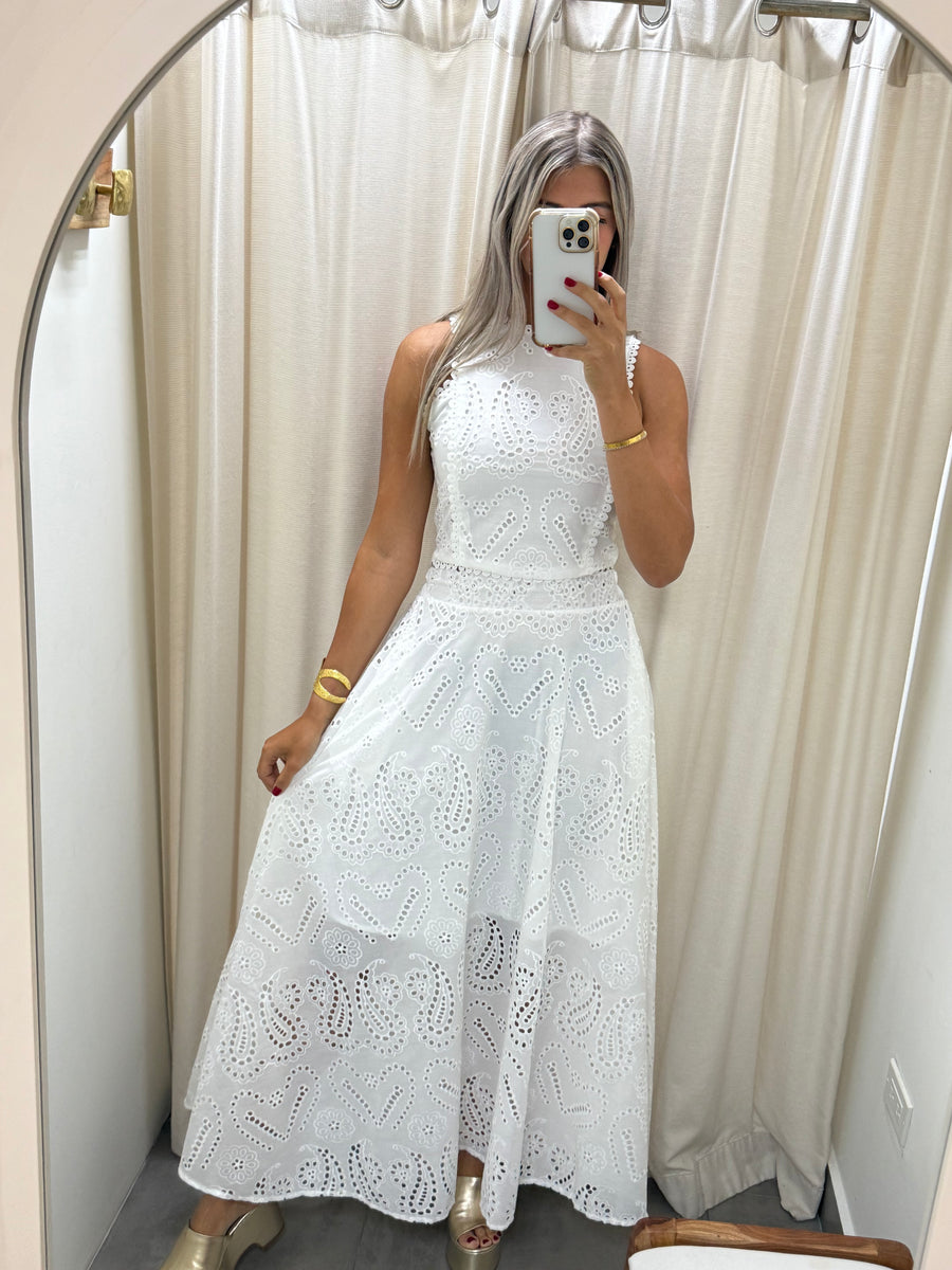WHITE EYELET TOP