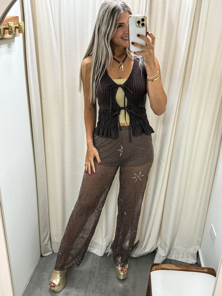 BROWN RUFFLED KNITTED TOP