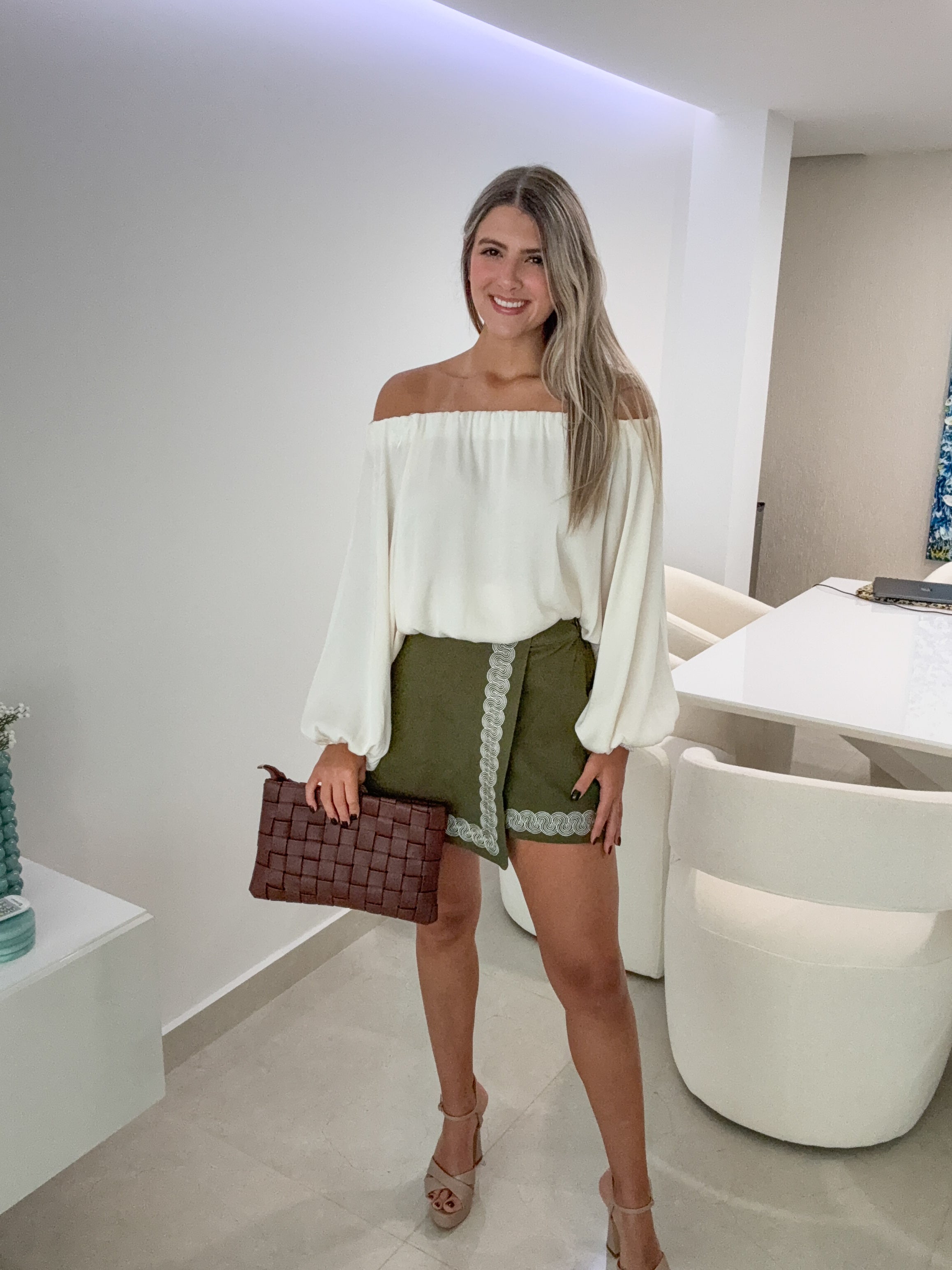 OLIVE PRINTED SKORT